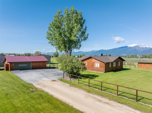 4585 Hoover Lane, Stevensville, MT, 59870 | Card Image