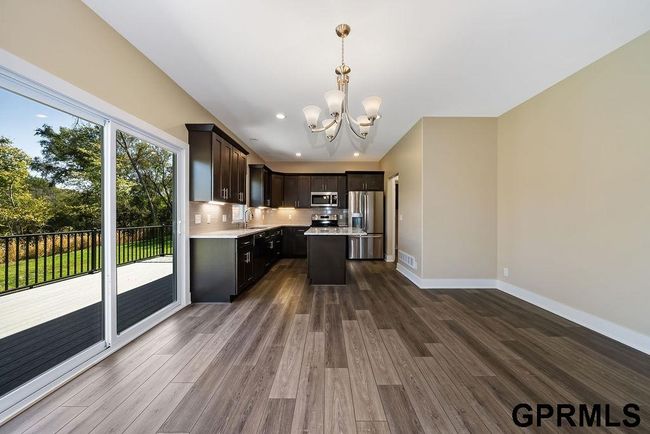 1325 Copper Mountain Dr, House other with 3 bedrooms, 3 bathrooms and 3 parking in Crescent IA | Image 11