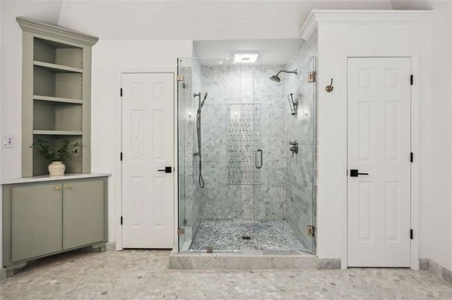 110 Valley Summit Ct, House other with 5 bedrooms, 5 bathrooms and 3 parking in Roswell GA | Image 32