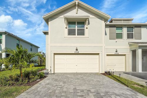 5758 Se Edgewater Cir, Stuart, FL, 34997-3501 | Card Image