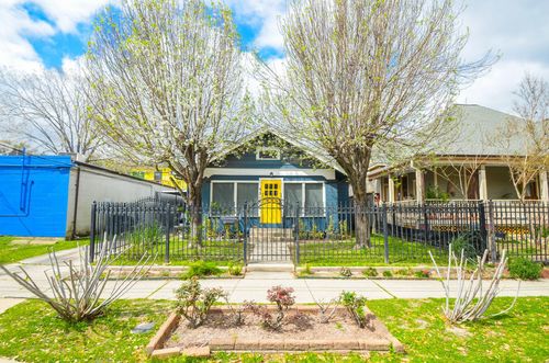 3211 Beauchamp St, Houston, TX, 77009-6611 | Card Image