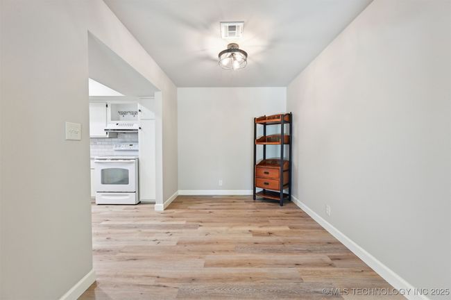 Eating area | Image 13
