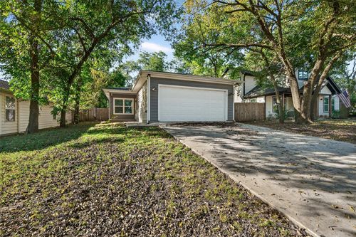 116 W Bond St, Denison, TX, 75021-2530 | Card Image