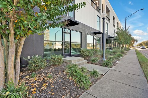 1022 N 3rd St, Wilmington, NC, 28401-3038 | Card Image