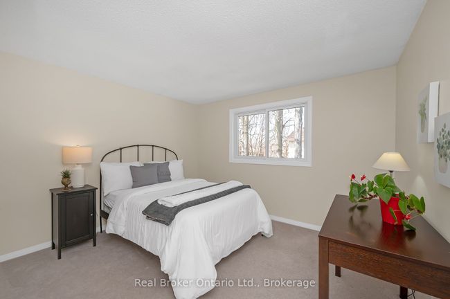 2013 Windy Oaks Dr, House other with 5 bedrooms, 4 bathrooms and 4 parking in Burlington ON | Image 20