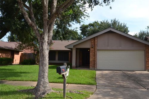 20010 Fort Custer Ct, Katy, TX, 77449-3318 | Card Image