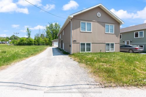 b-177 The Queensway S, Keswick, ON, L4P2A3 | Card Image