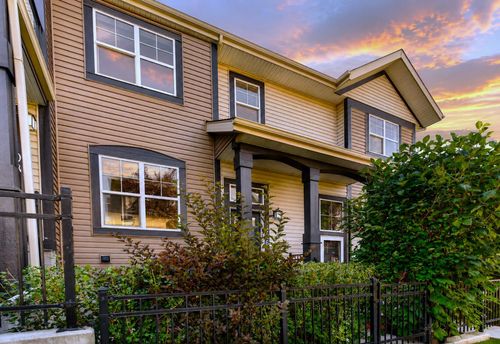 1106 Mckenzie Towne Row Se, Calgary, AB, T2Z1E1 | Card Image