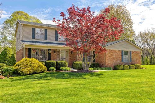 460 Abbey Wood Dr, Oakland Twp, MI, 48306-2607 | Card Image