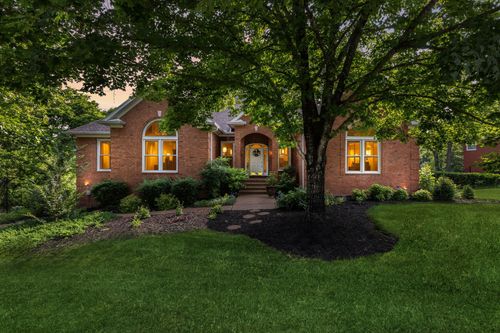 1925 Vicksburg Ln, Lebanon, TN, 37087-4275 | Card Image