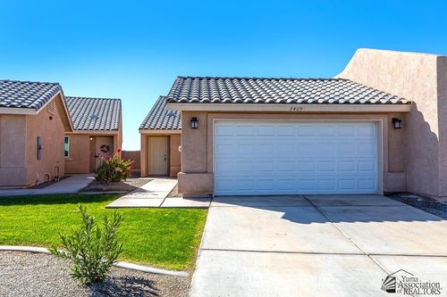 7409 E 39 Pl, Yuma, AZ, 85365 | Card Image