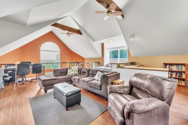 389 S River Rd, House other with 5 bedrooms, 3 bathrooms and 20 parking in Nipissing ON | Image 17