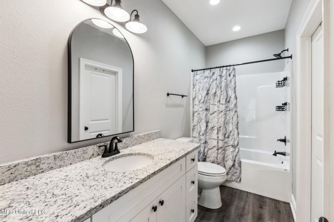 Primary Bath | Image 8