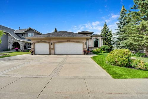 15 Park Lane, Olds, AB, T4H1W2 | Card Image