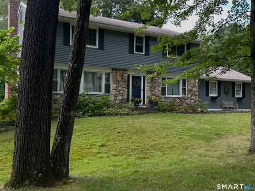 55 Carpenter Rd, Manchester, CT, 06042-2216 | Card Image