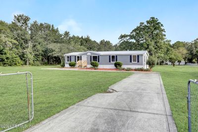 4016 Pinto Road, House other with 3 bedrooms, 2 bathrooms and null parking in Middleburg FL | Image 2