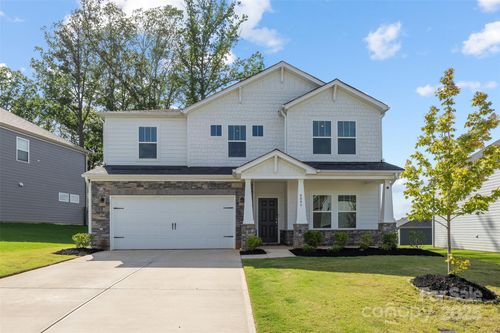 4046 Armstrong Farm Dr, Belmont, NC, 28012-9668 | Card Image