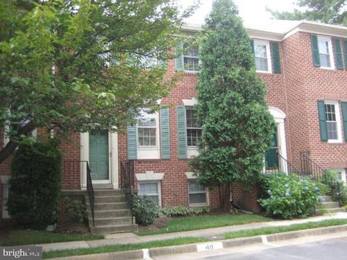 10139 Oakwood Chase Ct, OAKTON, VA, 22124-2727 | Card Image