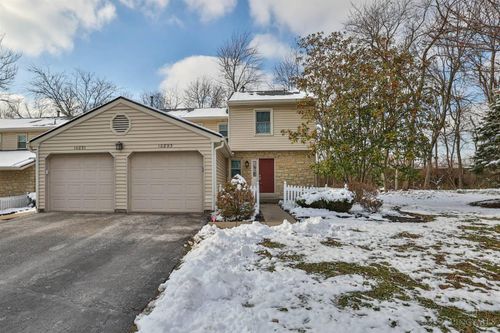 10893 Fallsington Ct, Blue Ash, OH, 45242-4233 | Card Image