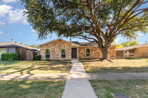 5136 S Colony Blvd, The Colony, TX, 75056-2303 | Card Image