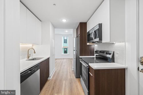 105-4324 Lancaster Ave, PHILADELPHIA, PA, 19104-1367 | Card Image