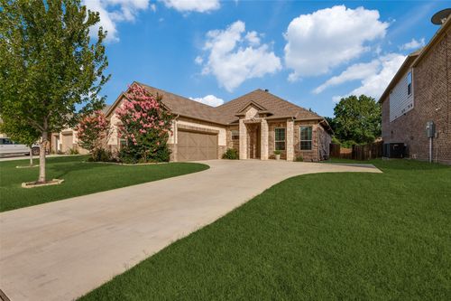 5819 Pamela Way, Grand Prairie, TX, 75052 | Card Image
