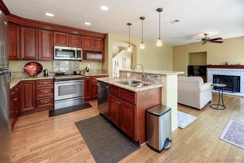 10974 Caminito Tierra, San Diego, CA, 92131-3568 | Card Image