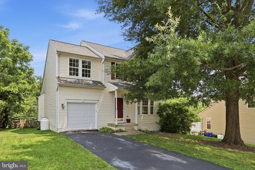 814 5th Ave, Brunswick, MD, 21716-1520 | Card Image