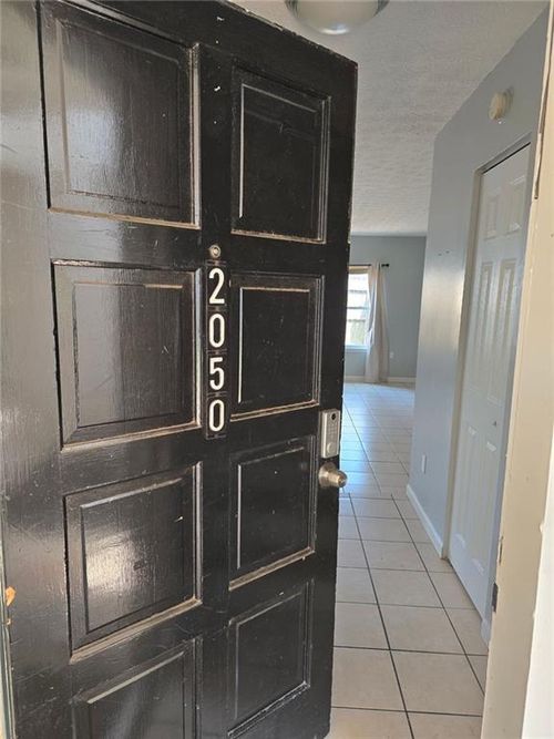 2050 Oak Park Ln, Decatur, GA, 30032-5962 | Card Image