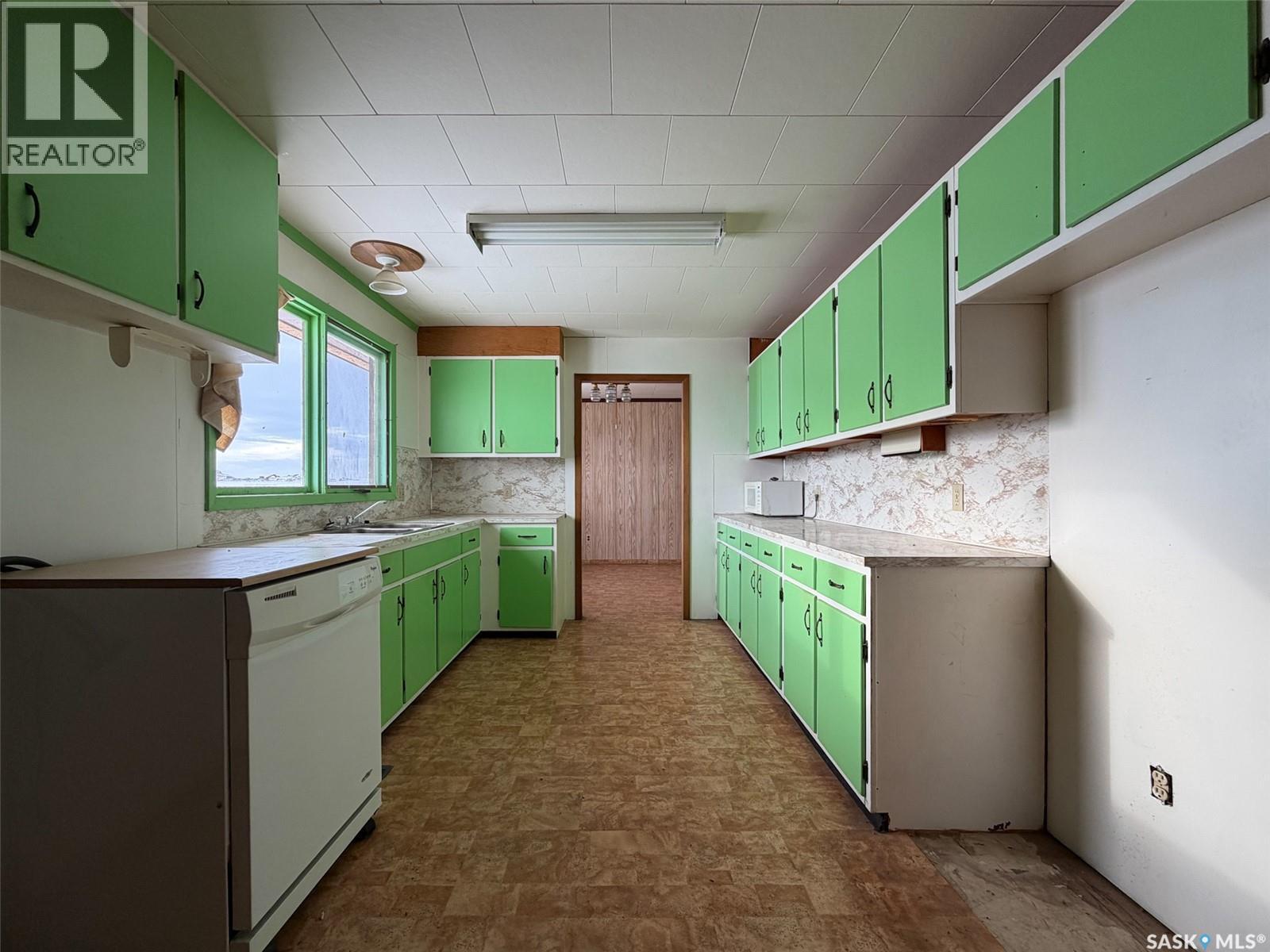 Residential in Arlington Rm No. 79 3