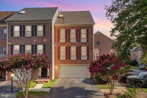 7559 Chrisland Cv, FALLS CHURCH, VA, 22042-7563 | Card Image