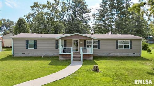 1006 S Land St, Harrisburg, IL, 62946-2906 | Card Image