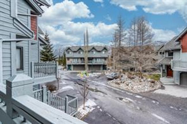 117 - 200 Prospect Hts, Home with 3 bedrooms, 3 bathrooms and 4 parking in Canmore AB | Image 22