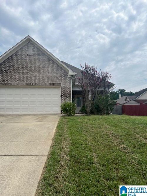 140 Greenwood Cir, CALERA, AL, 35040-4617 | Card Image