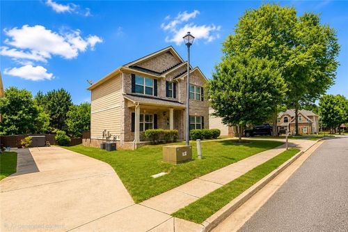 14 Madrid Ave, Newnan, GA, 30263-1281 | Card Image