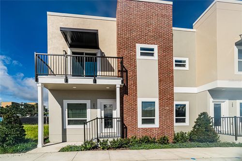 284 N Oak Ave, SANFORD, FL, 32771-1208 | Card Image