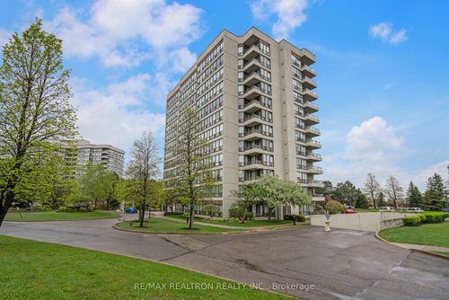 509-12 Laurelcrest St, Brampton, ON, L6S5Y4 | Card Image