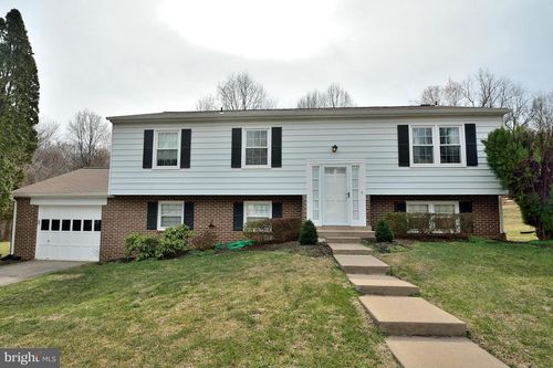 1700 Prelude Dr, VIENNA, VA, 22182-3341 | Card Image