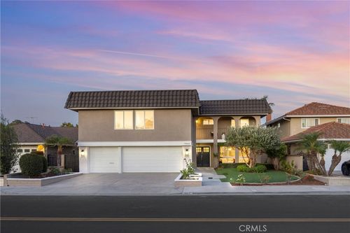 15662 Dawson Ln, Huntington Beach, CA, 92647-2964 | Card Image