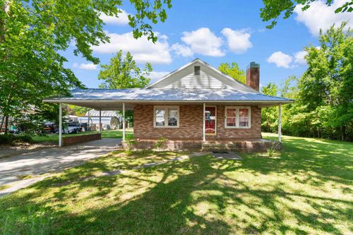617 10th Ave, Aynor, SC, 29511-3160 | Card Image