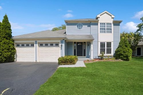 14 Buchanan Ln, STREAMWOOD, IL, 60107-1303 | Card Image