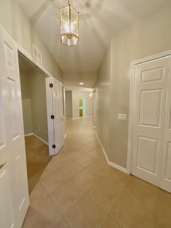 Entryway | Image 13