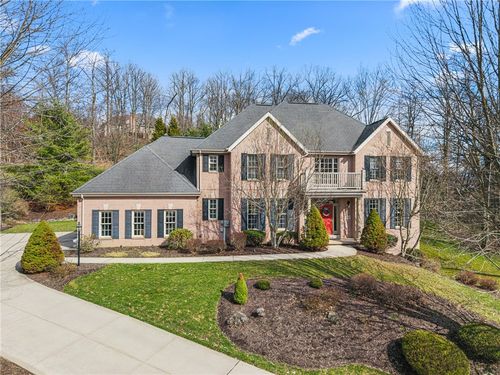 102 Preserve Valley Rd, Cranberry Twp, PA, 16066-3760 | Card Image