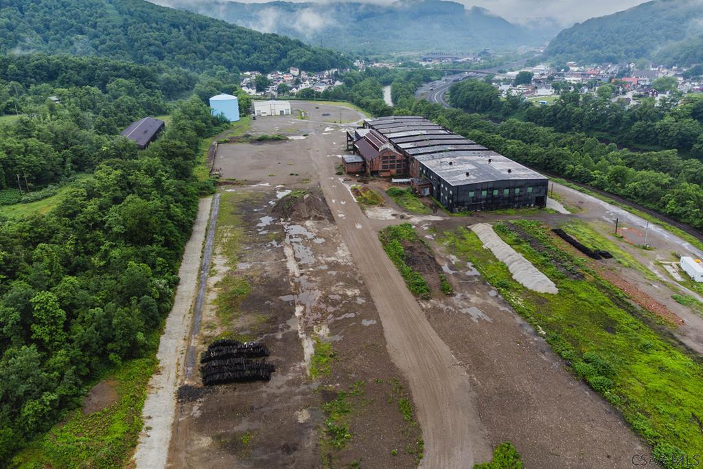 1317 Main St, Johnstown, PA 15909