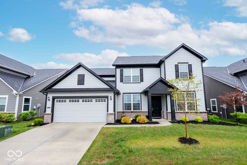 5252 Portman Dr, Noblesville, IN, 46062-8337 | Card Image