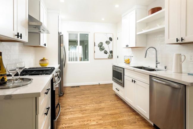 300 Encina Cmns, House other with 7 bedrooms, 5 bathrooms and 2 parking in Stanford CA | Image 10