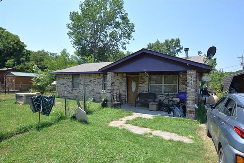 1382 N 1st St, Westville, OK, 74965-5533 | Card Image
