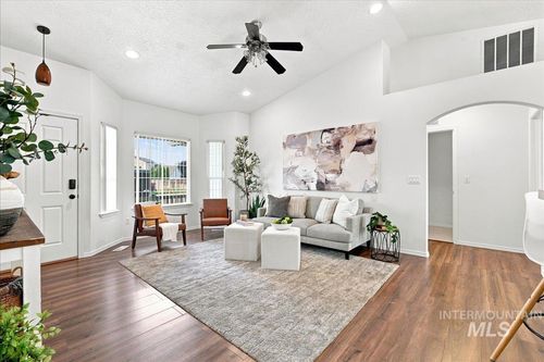 19854 Montclair Way, Caldwell, ID, 83605-7979 | Card Image