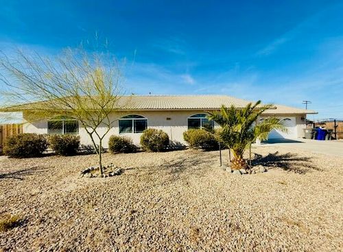 2565 Sea Raider Ave, Thermal, CA, 92274-8191 | Card Image