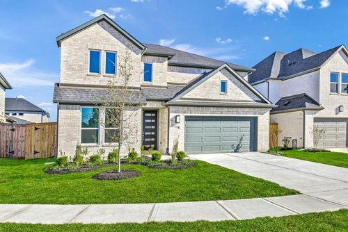 9218 Idalia Vista Ln, Cypress, TX, 77433-8517 | Card Image